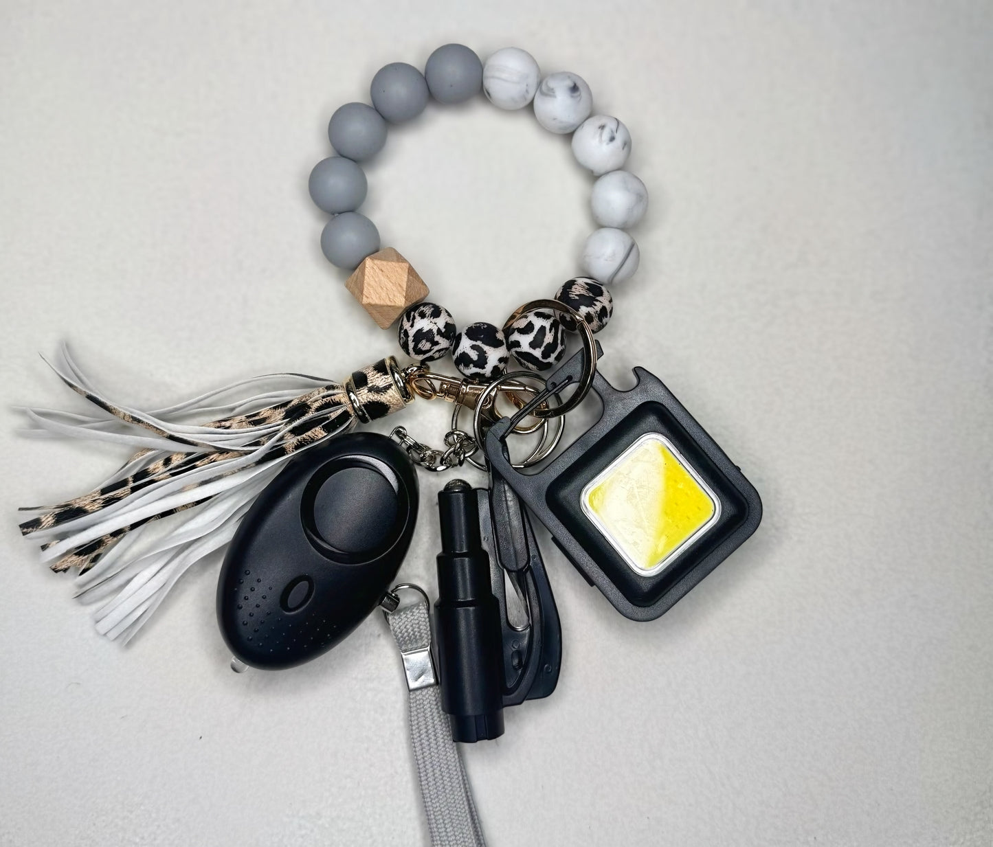 Grey Cheetah Alert keychain